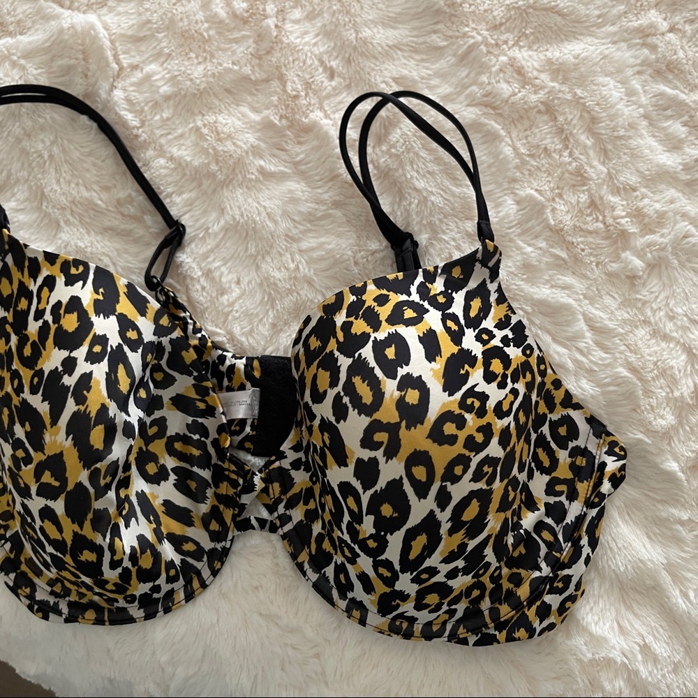 Never worn didn't fit